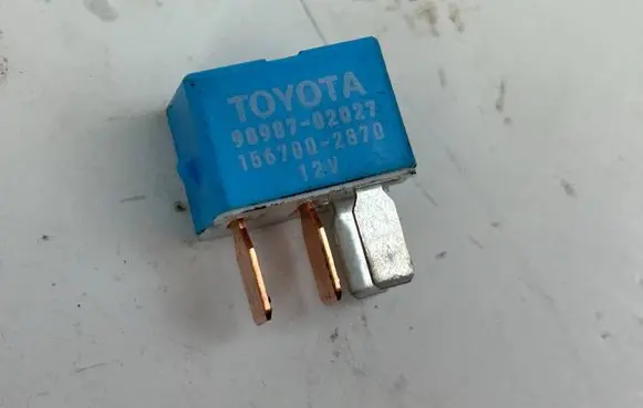 Toyota Mirai Other relay 9098702027