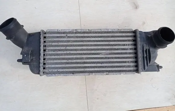 Peugeot 407 Intercooler radiator 9645682880