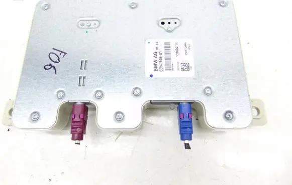 BMW 6 F06 Gran coupe Aerial antenna switch 6957348