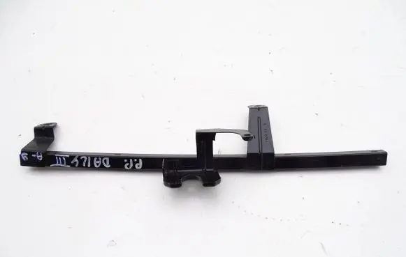 Iveco Daily 3rd gen Door glass rail 