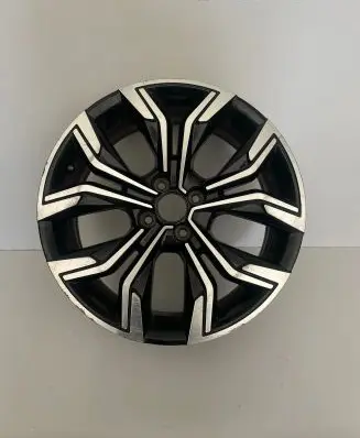 Renault Clio V R17 alloy rim 