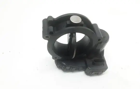 Mercedes-Benz E W212 Throttle valve A6510900470