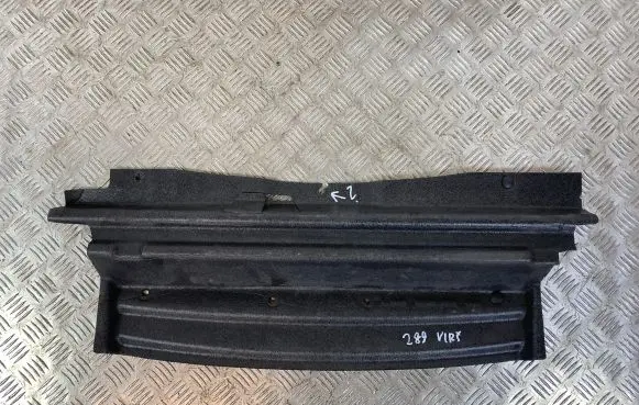 Jeep Cherokee Radiator trim 68286766AA