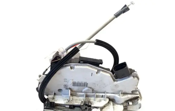 Seat Ibiza IV (6J,6P) Front door lock 5N1837015E