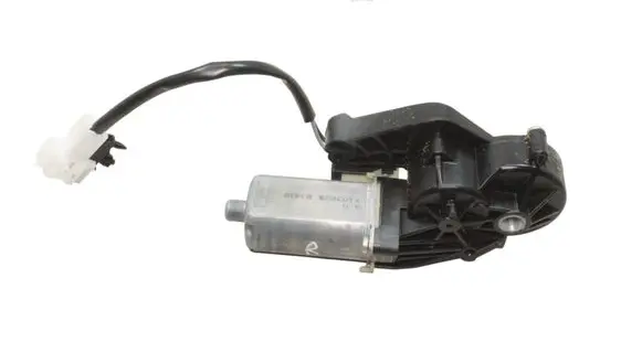 Mercedes-Benz C W204 Seat adjustment motor 0390203367