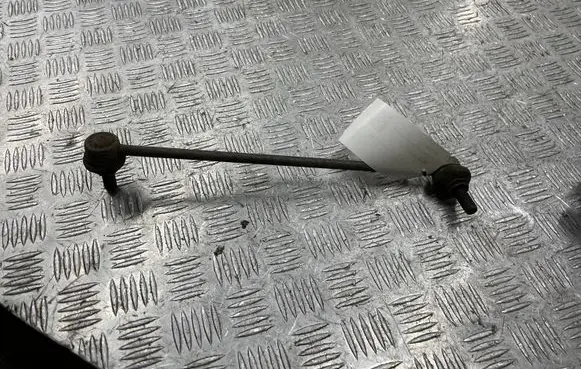 Volkswagen Tiguan Front anti-roll bar/stabilizer link 