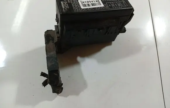 Nissan Almera Tino Fuse box set 71543266YA2