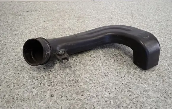 Suzuki SX4 Intercooler hose/pipe