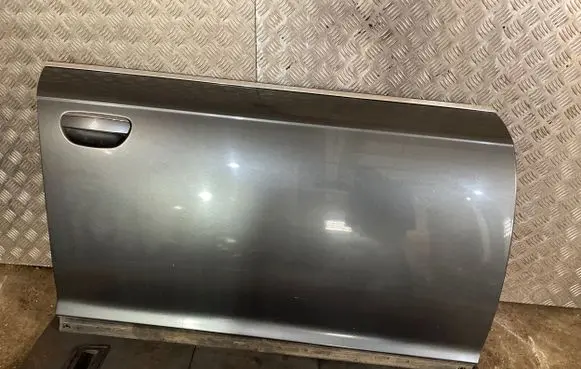 Audi A6 S6 C6 4F Front door