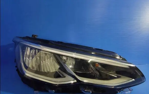 Volkswagen Golf VIII Headlight/headlamp 5H1941006