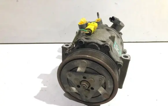 Peugeot 407 Air conditioning (A/C) compressor (pump) 9656572480