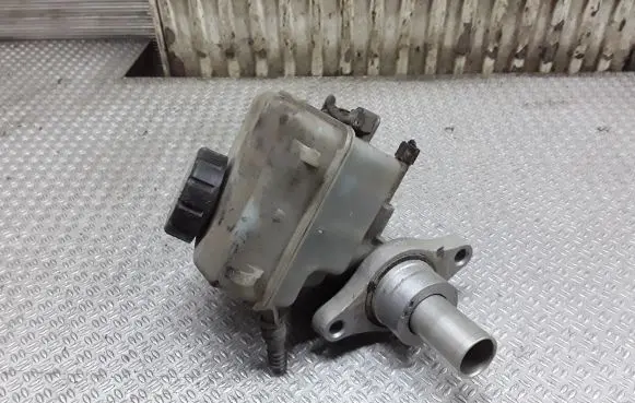 Opel Zafira B Master brake cylinder 32067271