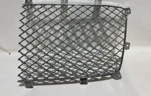 Bentley Bentayga Front bumper upper radiator grill 36A853684