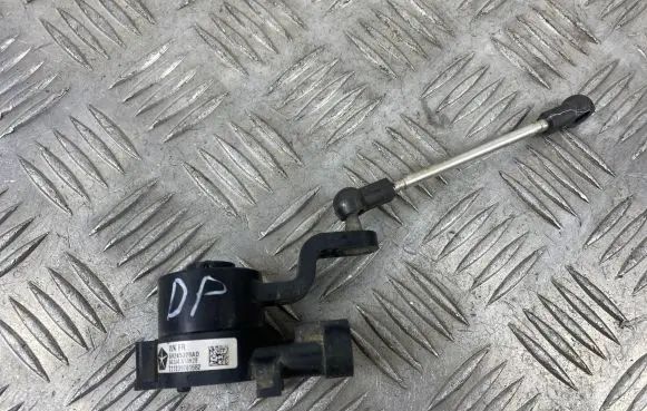 Jeep Grand Cherokee Air suspension front height level sensor 68245328AD