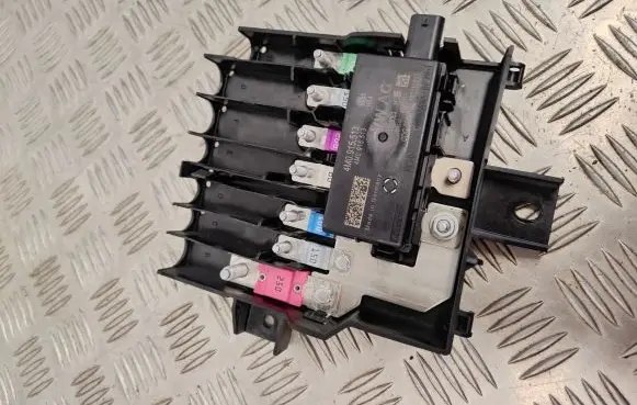 Audi Q7 4M Battery relay fuse 4M0915513