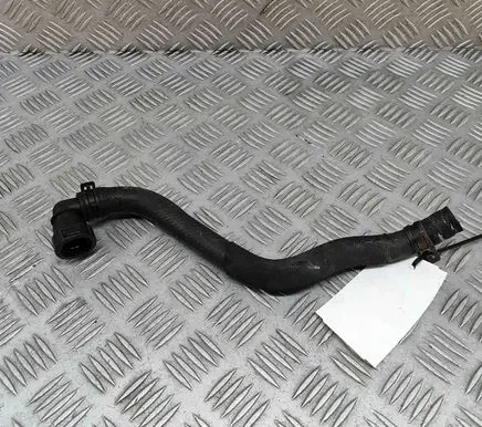 Volvo V70 Engine coolant pipe/hose 31280541