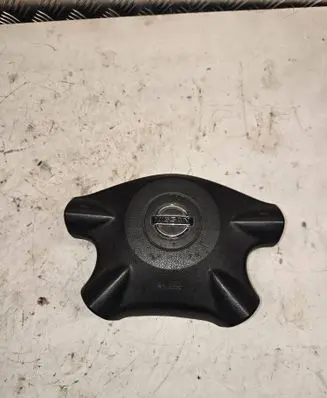 Nissan Terrano Steering wheel airbag
