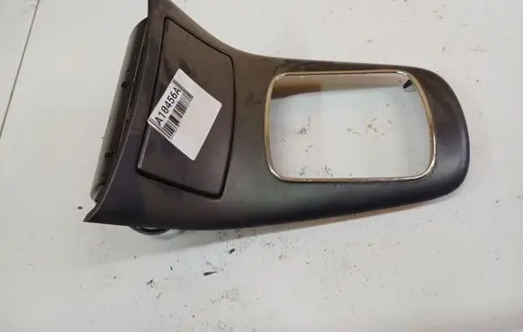 Toyota Avensis T250 Car ashtray 92142