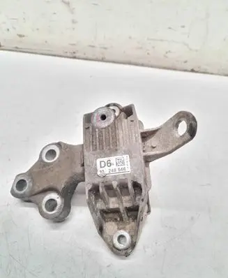 Opel Astra J Engine mount bracket 13248546 2108622