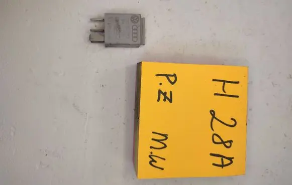 Audi A3 S3 8P Other relay 1K0951253