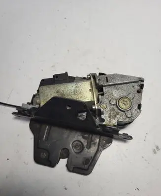 BMW X5 E53 Tailgate/trunk/boot lock/catch/latch 51247111008