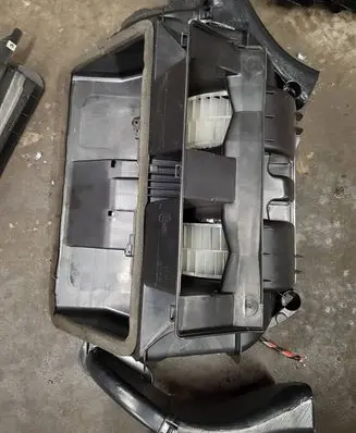 Mercedes-Benz Vito Viano W639 Interior heater climate box assembly housing A6398304960 N0036401 U5954005056