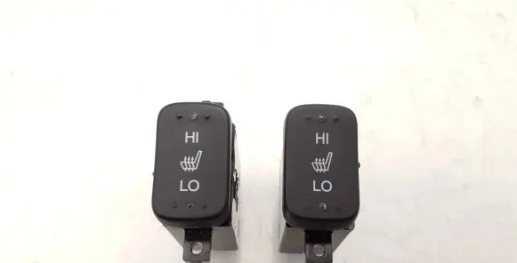 Honda CR-V Seat heating switch M36580 HSSTA0