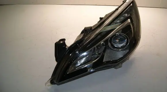 Opel Astra J Headlight/headlamp 030126228100 13281280 LE10A6242