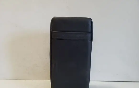 Opel Antara Rear seat armrest 