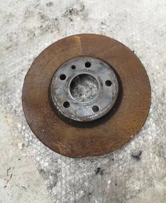 Ford Fusion II Front brake disc