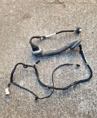 Ford Explorer VI Tailgate/trunk wiring harness L1MT14B562BBG L1MT14B562