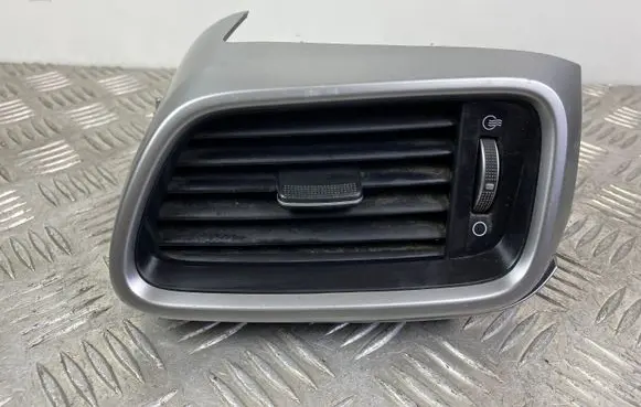 KIA Sorento Dashboard side air vent grill/cover trim 97480C6000
