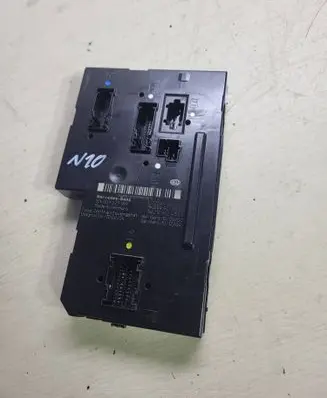 Mercedes-Benz C W204 Fuse module 2049060105 2049019602 2129024301
