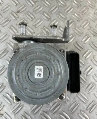 Mercedes-Benz C W205 ABS Pump A2539011600