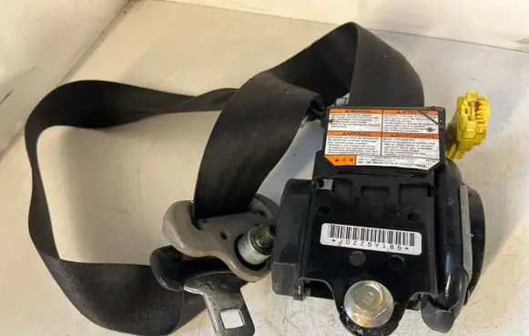 Honda Accord Front seatbelt 6023602 JD7Z5Y185