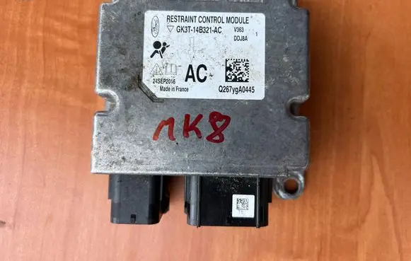Ford Transit Airbag control unit/module GK3T14B321AC 24SEP2016 C267V9A0445