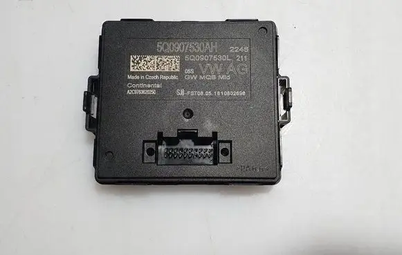 Volkswagen Golf VII Gateway control module 5Q0907530AH