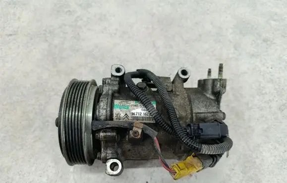 Peugeot 508 Air conditioning (A/C) compressor (pump) 9671216280