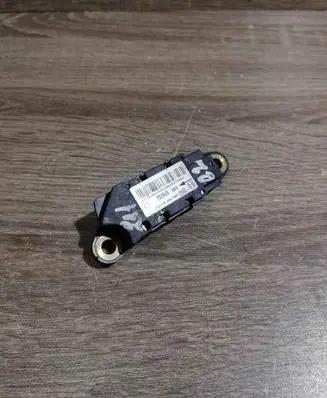 Mercedes-Benz SL R230 Airbag deployment crash/impact sensor 0018209126 202645002
