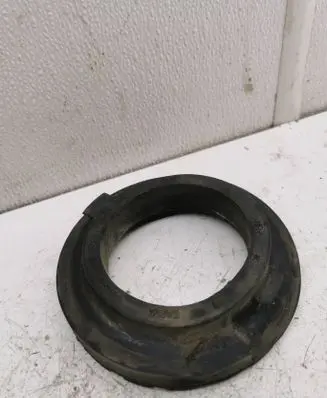Volvo XC60 Rear coil spring rubber mount 6G915599