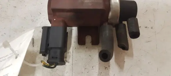 Citroen C5 Turbo solenoid valve 70096803 9652570180