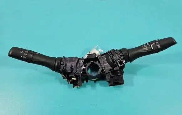 Suzuki Vitara (LY) Headlight wiper switch 17J515 IMPRK1501111