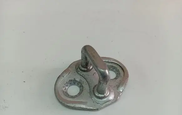 Mazda 3 II Front door lock loop/hook striker