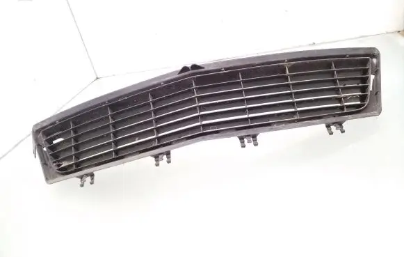 Opel Tigra B Front bumper lower grill 93162183