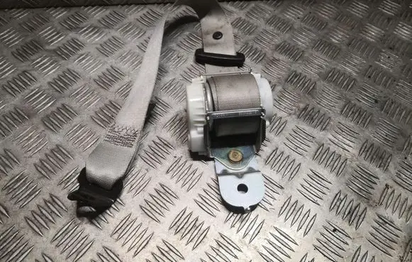 Mercedes-Benz ML W164 Middle seatbelt (rear) A1648601185 1648601185