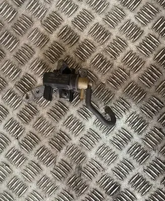 Ford Focus Brake central valve CM5G9F490AA