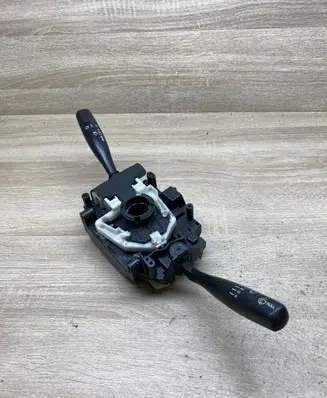 Suzuki Alto Wiper turn signal indicator stalk/switch 17B196