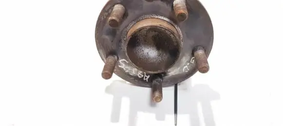 Volvo S40 Rear wheel hub