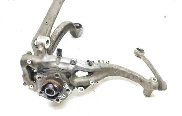 Audi A4 S4 B9 8W Front wheel hub 8W0407241F 2056320801 20554538