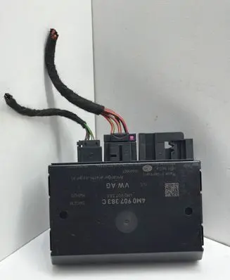 Audi Q7 4M Tow bar trailer control unit/module 4M0907383C 4M0907383 9C001003